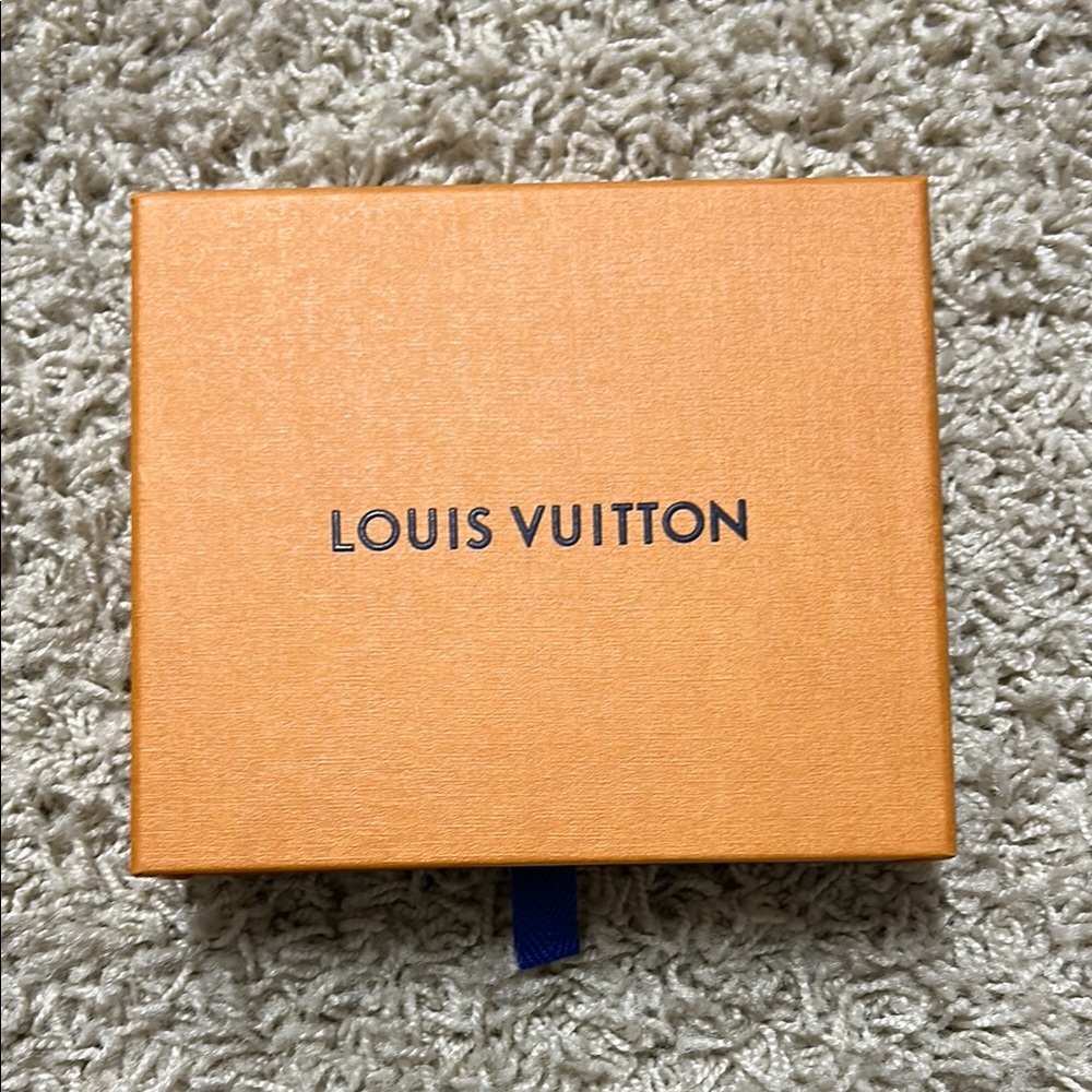 NWT Louis Vuitton Drawer Style Box